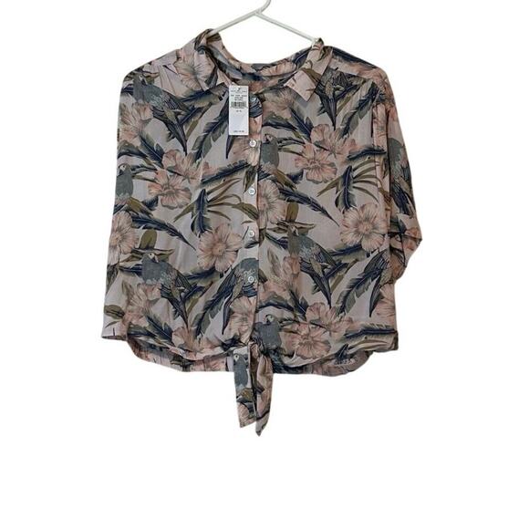 American Eagle Outfitters Tops - NWT American Eagle Women’s Cropped Hawaiian Button-Down Shirt Size XL Tropical